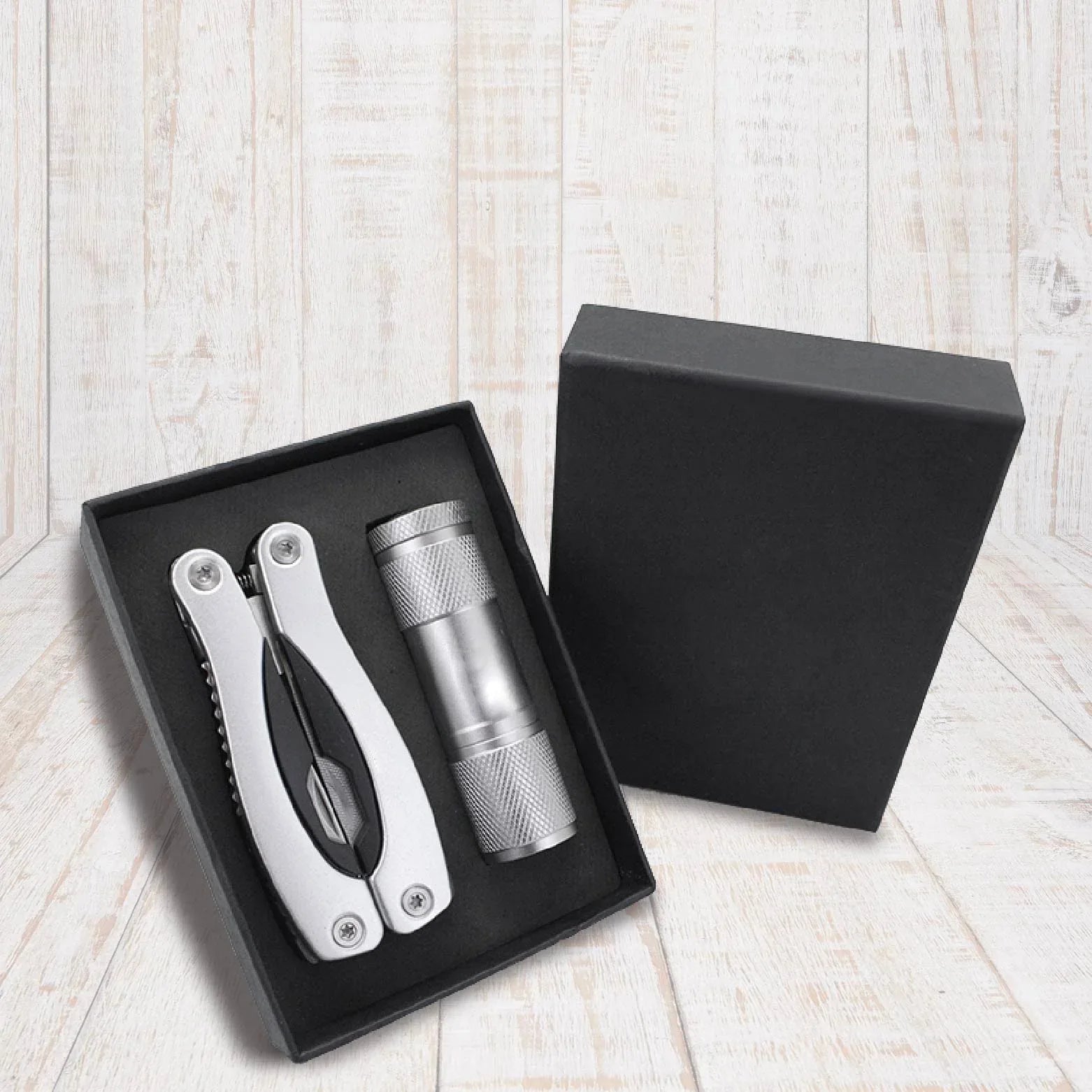 Voyager – Multifunction Tool Set - Gomix Brands Outlet